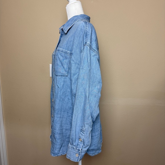 Aerie Denim Long Sleeve Oversized Shirt Size Medium - Picture 4 of 11
